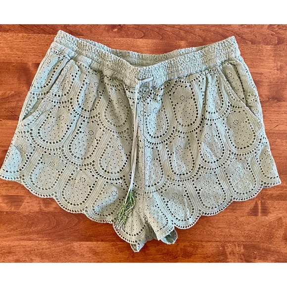 Farm Rio Pineapple Eyelet Shorts Green Drawstring Pockets Scalloped Hem L EUC - Picture 9 of 14